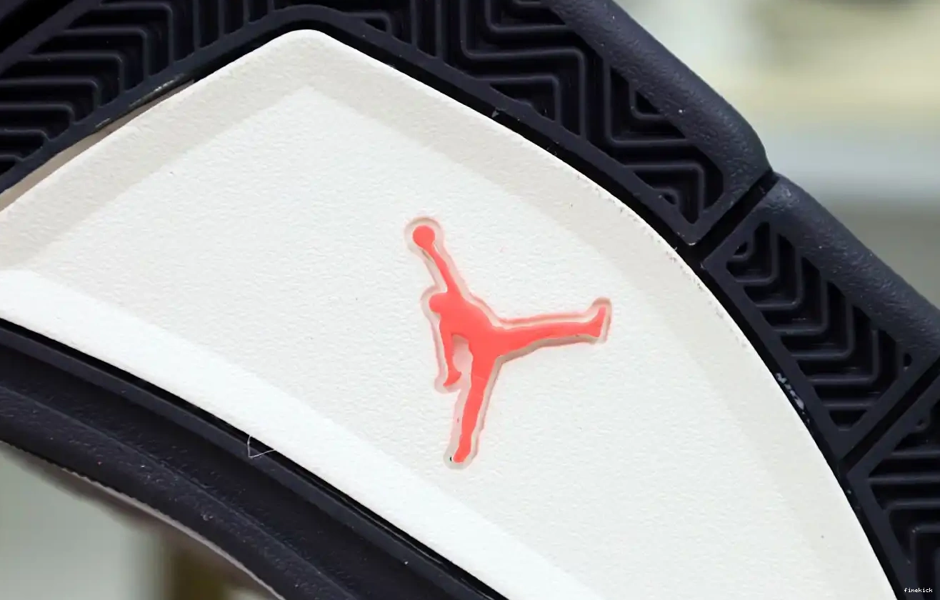 'TAUPE 4 RETRO JORDAN HAZE' AIR 0427